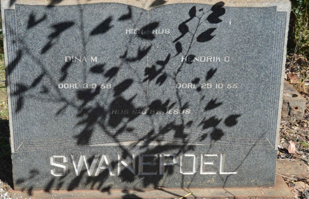 SWANEPOEL Hendrik C. -1955 &amp; Dina M. -1958