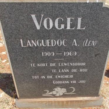 VOGEL Languedoc A. 1909-1969