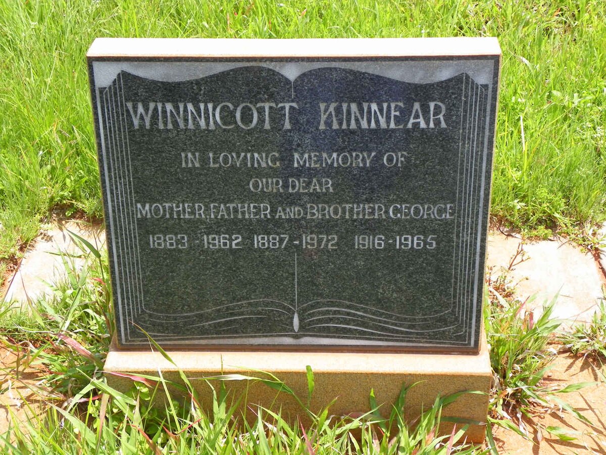 WINNICOT :: KINNEAR 
