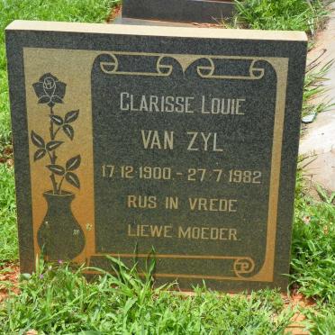 ZYL Clarisse Louie, van 1900-1982