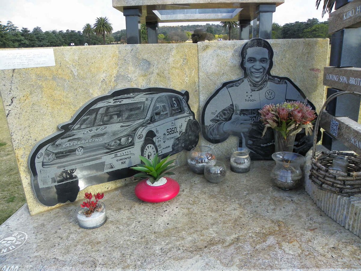 ZULU Gugulethu Mathebula 1978-2016