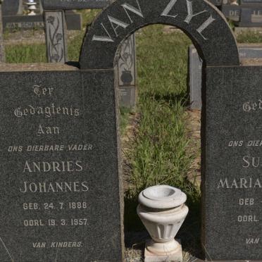 ZYL Andries Johannes, van 1888-1957 &amp; Susanna Maria Jacoba 1897-1955