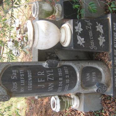 ZYL J.F.R., van 1953-1977