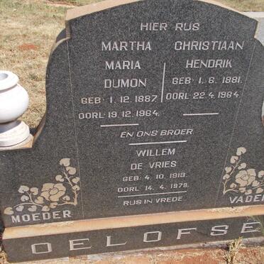 OELOFSE Christian Hendrik 1881-1964 &amp; Martha Maria Dumon 1887-1964 :: DE VRIES Willem 1913-1979