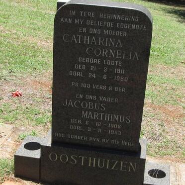 OOSTHUIZEN Jacobus Marthinus 1908-1983 &amp; Catharina Cornelia LOOTS 1911-1980
