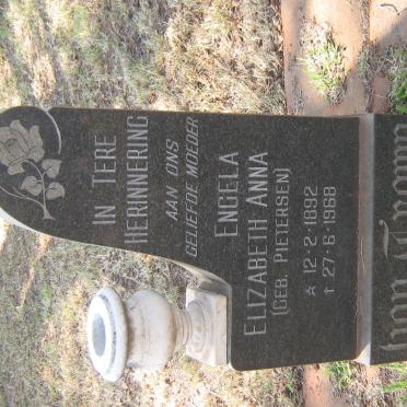 TROMP Floris, van 1883-1963 &amp; Engela Elizabeth Anna PIETERSEN 1892-1968