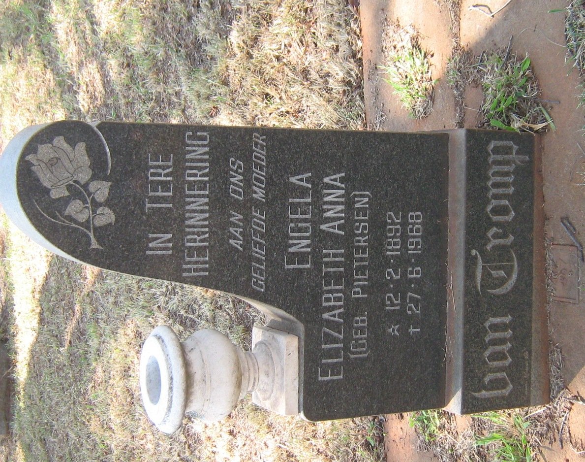 TROMP Engela Elizabeth Anna, van nee PIETERSEN 1892-1968