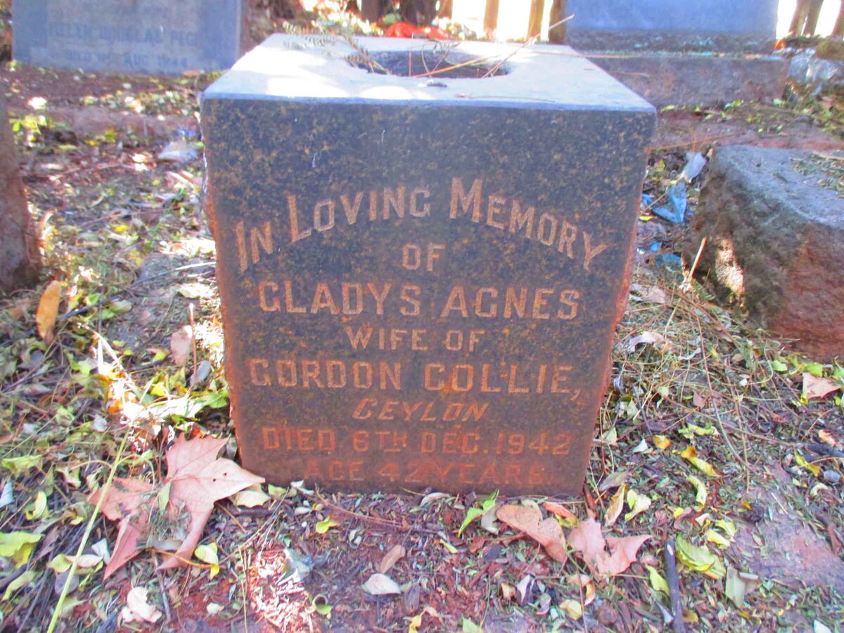 COLLIE Gladys Agnes -1942