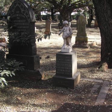 DUNN John Alexander -1904 &amp; Isabella Rollo -1923 :: DUNN Rosemary -1928