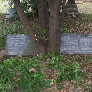 MCGEE Alfred -1951 & Annie -1942 :: HATTRICK Alexander Alfred -1946_1