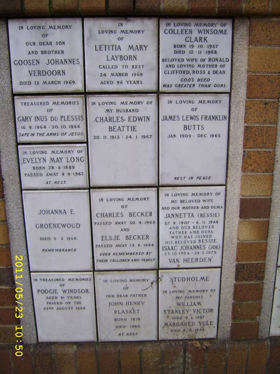 001 Memorial wall