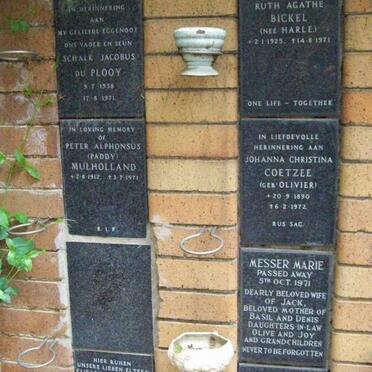 146 Memorial wall 