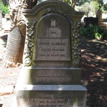 ALBRECHT Wilhelm Friedrich Ludwig 1892-1944 &amp; Sophie 1913-1931