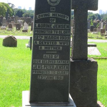 JENSEN Jens Peter -1951 &amp; Laurine -1933