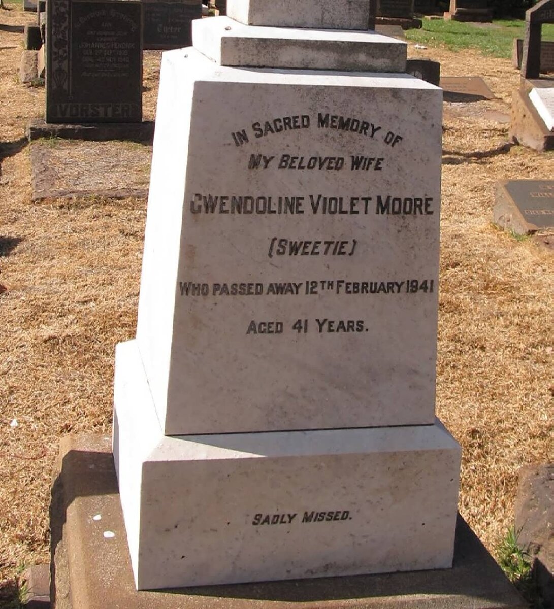 MOORE Gwendoline Violet -1941