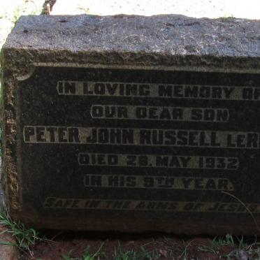 ROUX Peter John Russel, le -1932