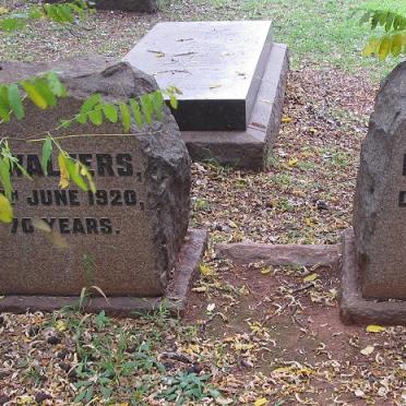 WALTERS Henry -1920 &amp; Mary -1950