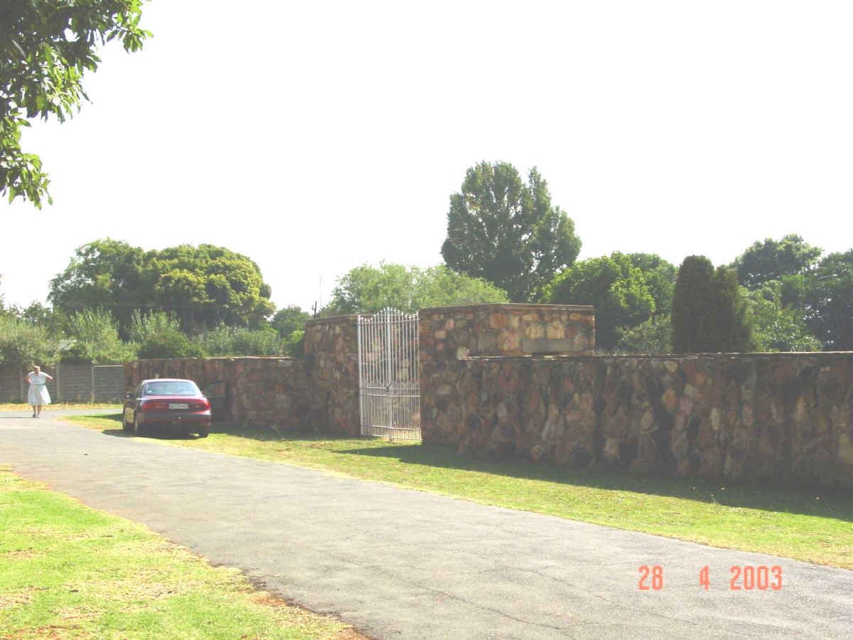 1. Overview / Oorsig