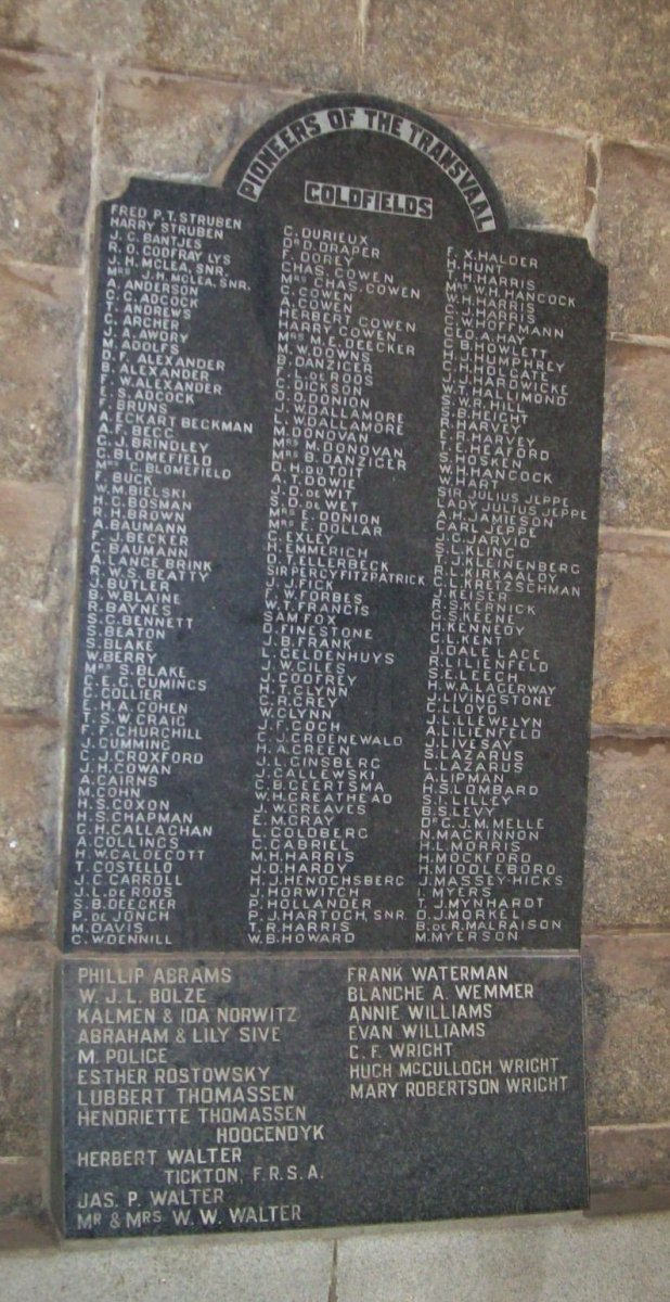 Plaque 03