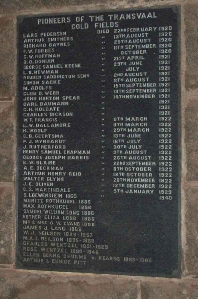 Plaque 06