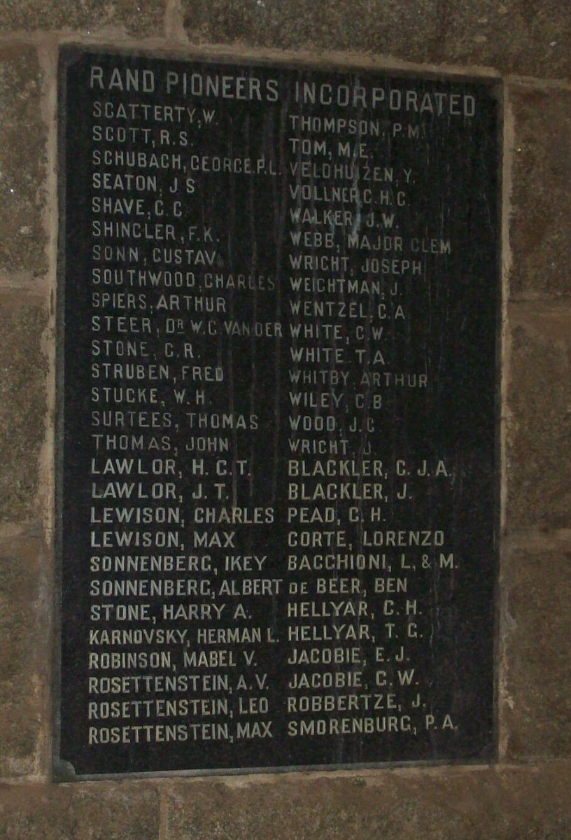 Plaque 05