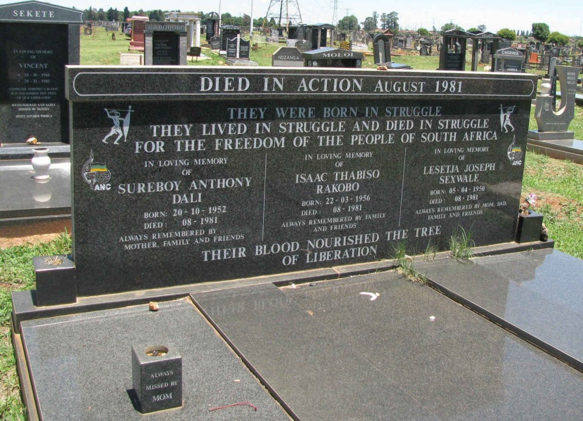 DALI Sureboy Anthony 1952-1981 :: RAKOBO Isaac Thabiso 1956-1981 :: SEXWALE Lesetja Joseph 1950-1981