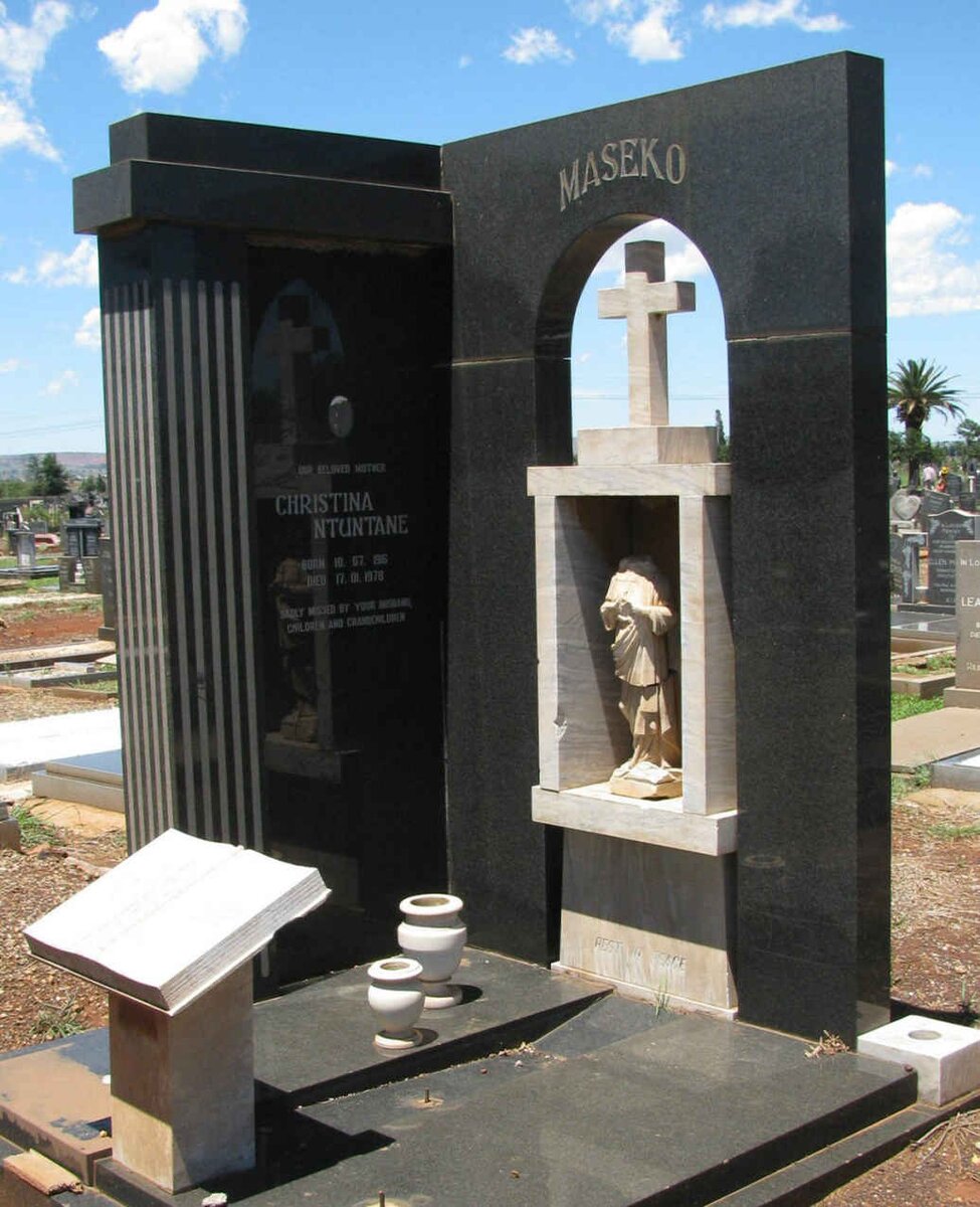 MASEKO Christina Ntuntane 1916-1978