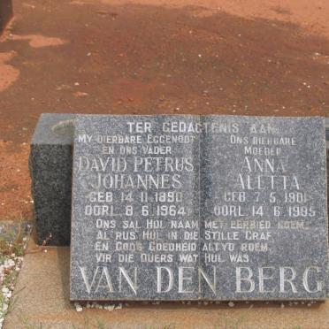 BERG David Petrus Johannes, van den 1890-1964 &amp; Anna Aletta 1901-1995