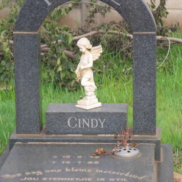 FOURIE Cindy 1973-1982
