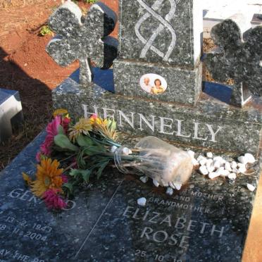 HENNELLY Gerald 1943-2004 &amp; Elizabeth Rose 1945