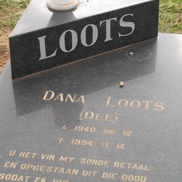 LOOTS Dana 1940-1994
