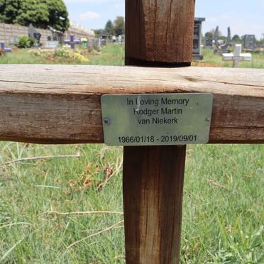 NIEKERK Roger Martin, van 1966-2019