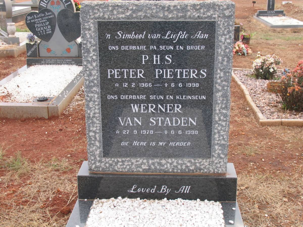 PIETERS P.H.S. 1966-1998 :: VAN STADEN Werner 1978-1998