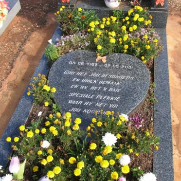 PREEZ Bronwyn, du 1982-2001