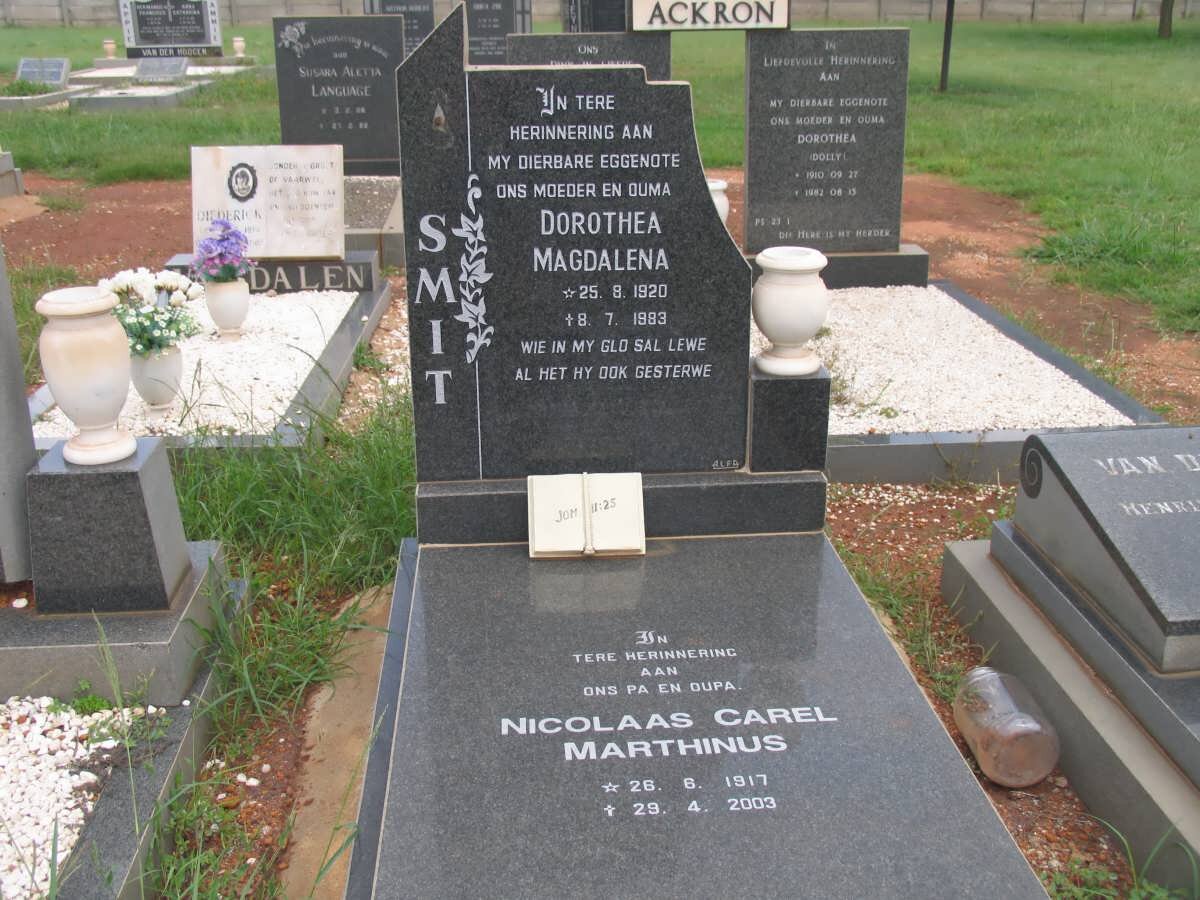 SMIT Nicolaas Carel Marthinus 1917-2003  & Dorothea Magdalena 1920-1983