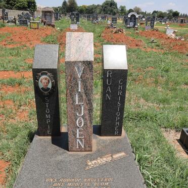 VILJOEN Ruan Christopher 1992-1995_1