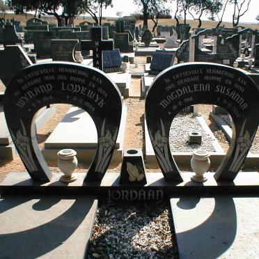 JORDAAN Wynand Lodewyk 1914-1984 &amp; Magdalena Susanna 1918-19?4