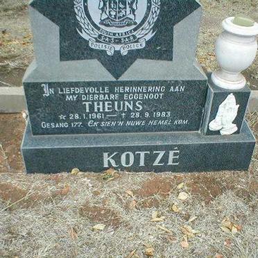 KOTZE Theuns 1961-1983