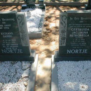 NORTJE Richard Daniel 1900-1992 &amp; Gertruida Jacomina Petronella 1906-1984
