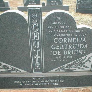 SCHUTTE Cornelia Getruida geb. DE BRUIN 1925-1983
