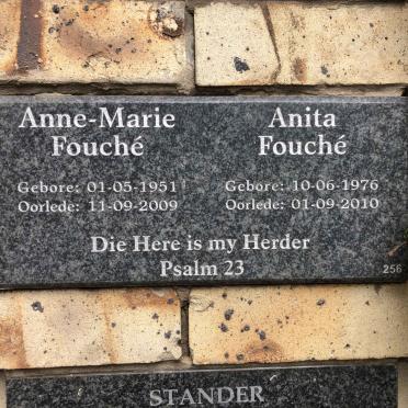 Gauteng, KEMPTON PARK, Glen Marais, NG Kerk Kempton-Kruin, Gedenkmuur