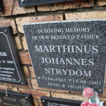 STRYDOM Marthinus Johannes 1941-2001