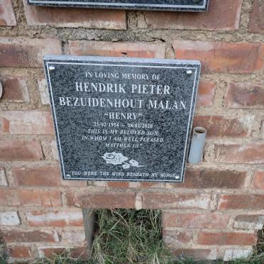 MALAN Hendrik Pieter Bezuidenhout 1954-2020