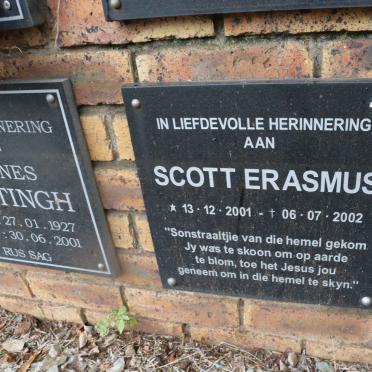 ERASMUS Scott 2001-2002