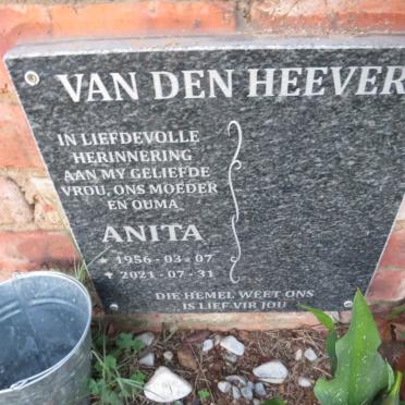 HEEVER Anita, van den 1956-2021