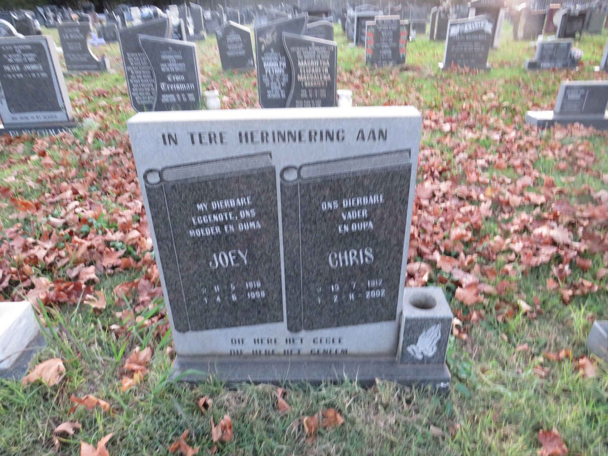 ? Chris 1917-2002 & Joey 19??-1998