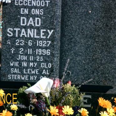 BENCE Stanley 1927-1996