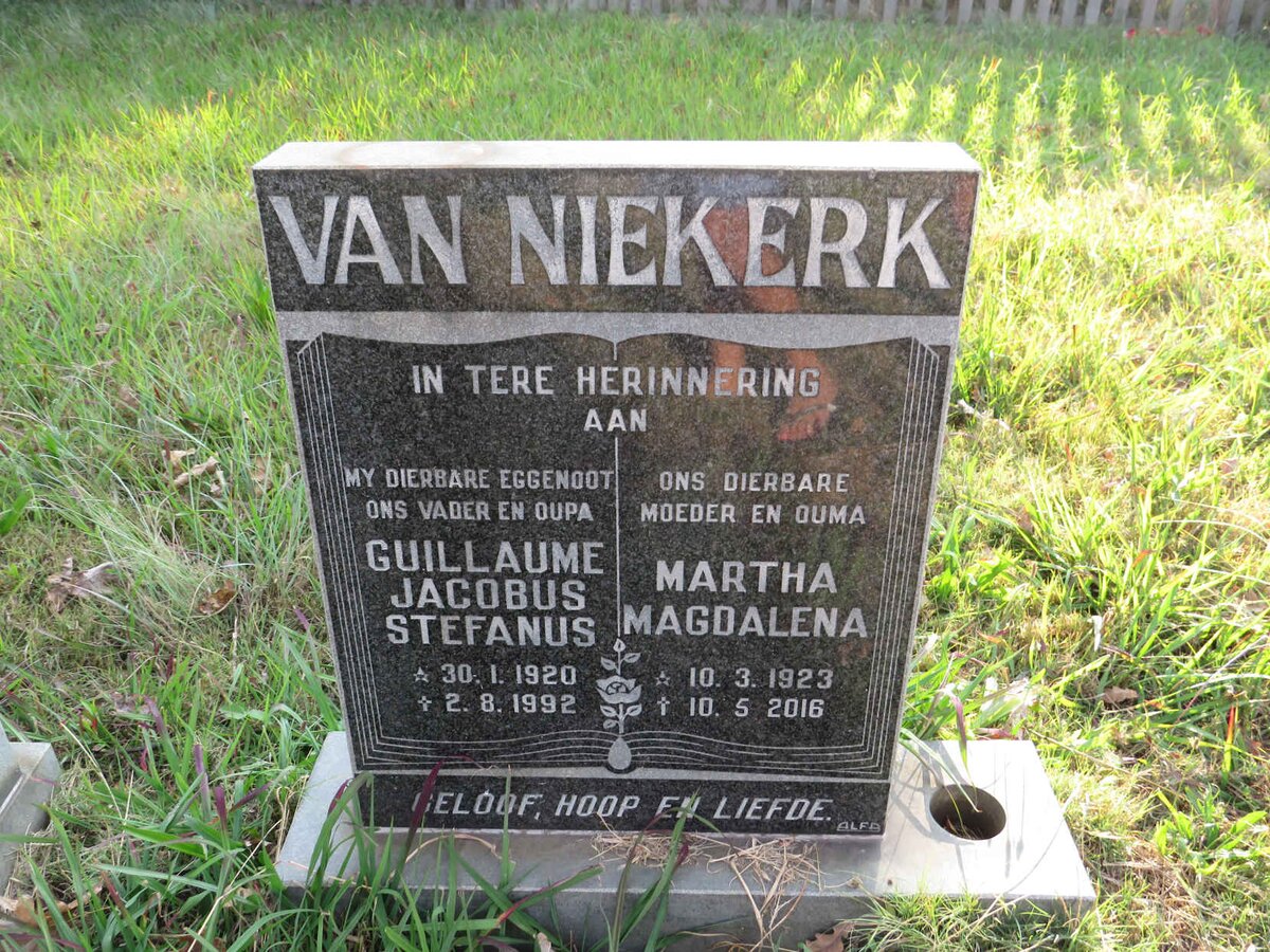 NIEKERK Guillaume Jacobus Stefanus, van 1920-1992 &amp; Martha Magdalena 1923-2016