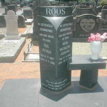 ROOS Paul Petrus 1887-1966- &amp; Magdalena Adriana 1890-1966
