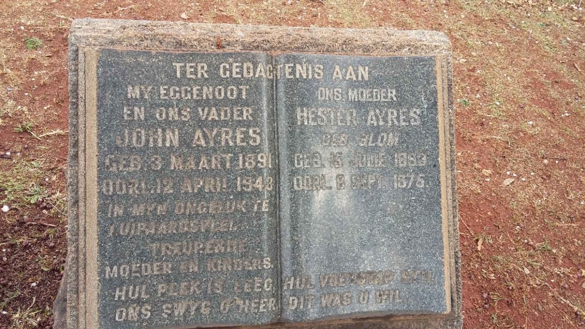 AYRES John 1891-1943 &amp; Hester BLOM 188?-1976